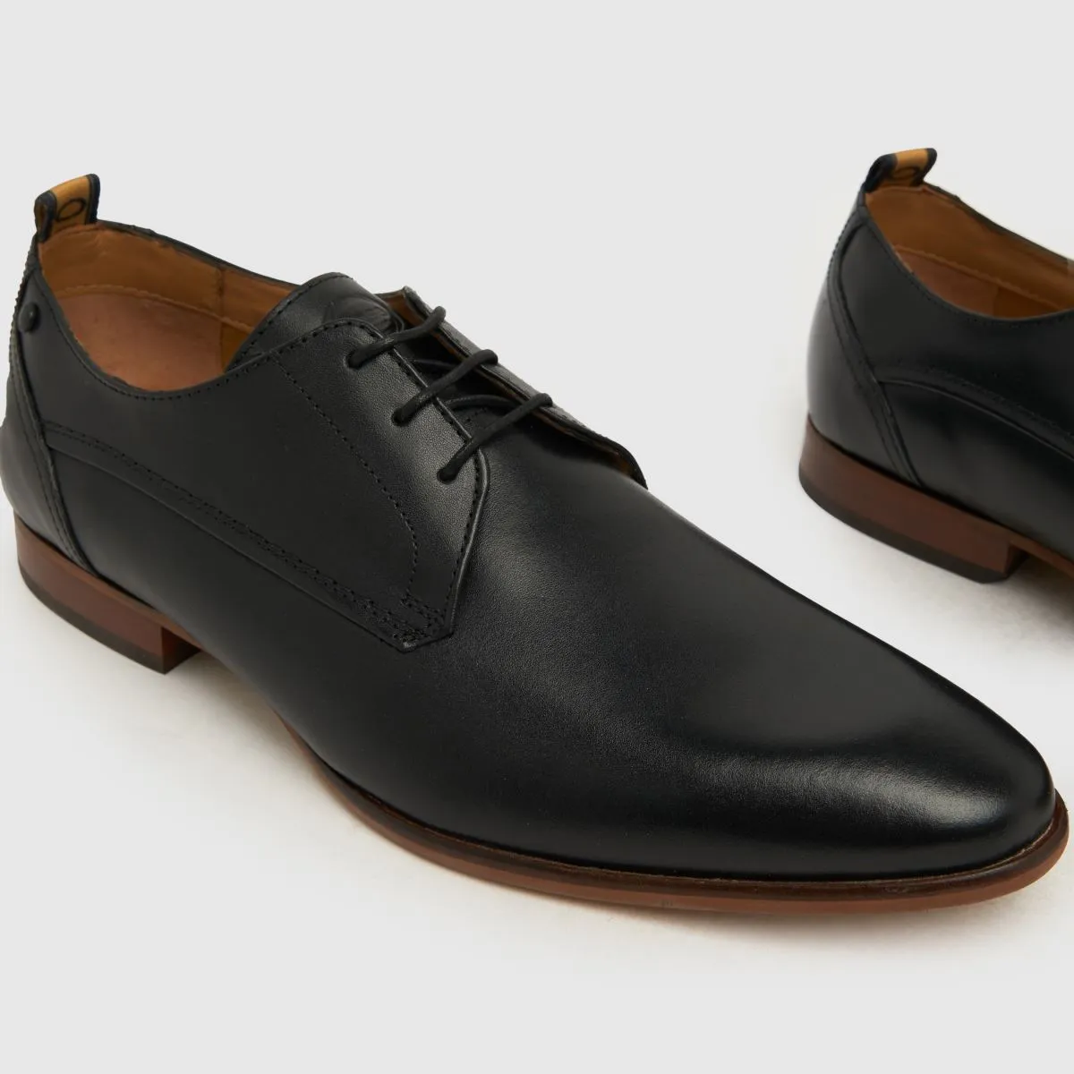 Base of London Gambino Black