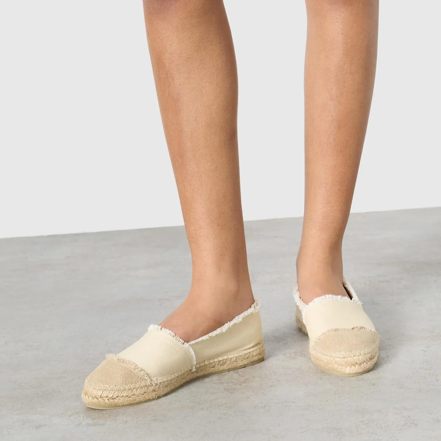 Castaer Women's Kampala Slipper