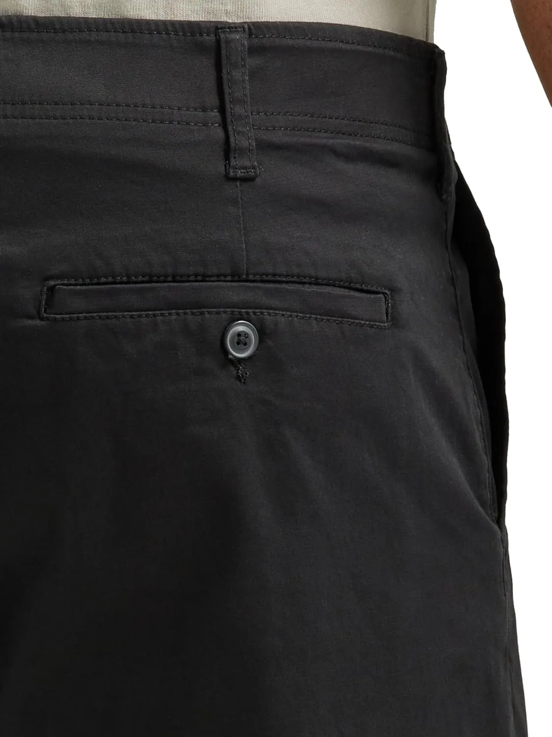 Lee Men??s Big & Tall Extreme Motion Flat Front Short
